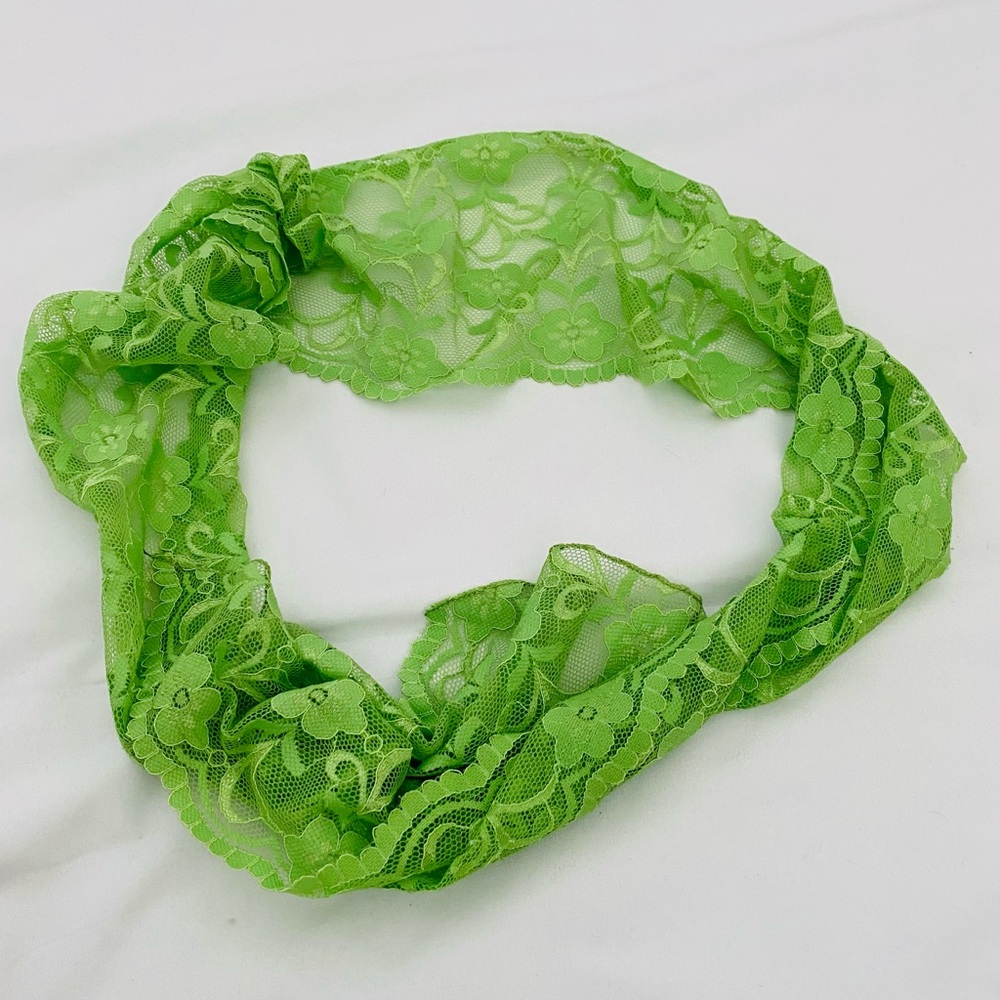 Lacey Floral Scarf, lime Green color.  Pretty.  56” Length by 6” Wide. EUC